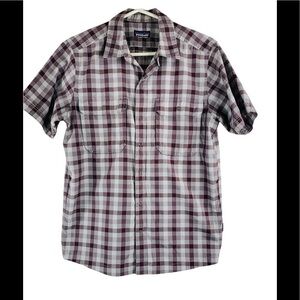 Patagonia Plaid Men Snap Button Short Sleeved Shirt Size M